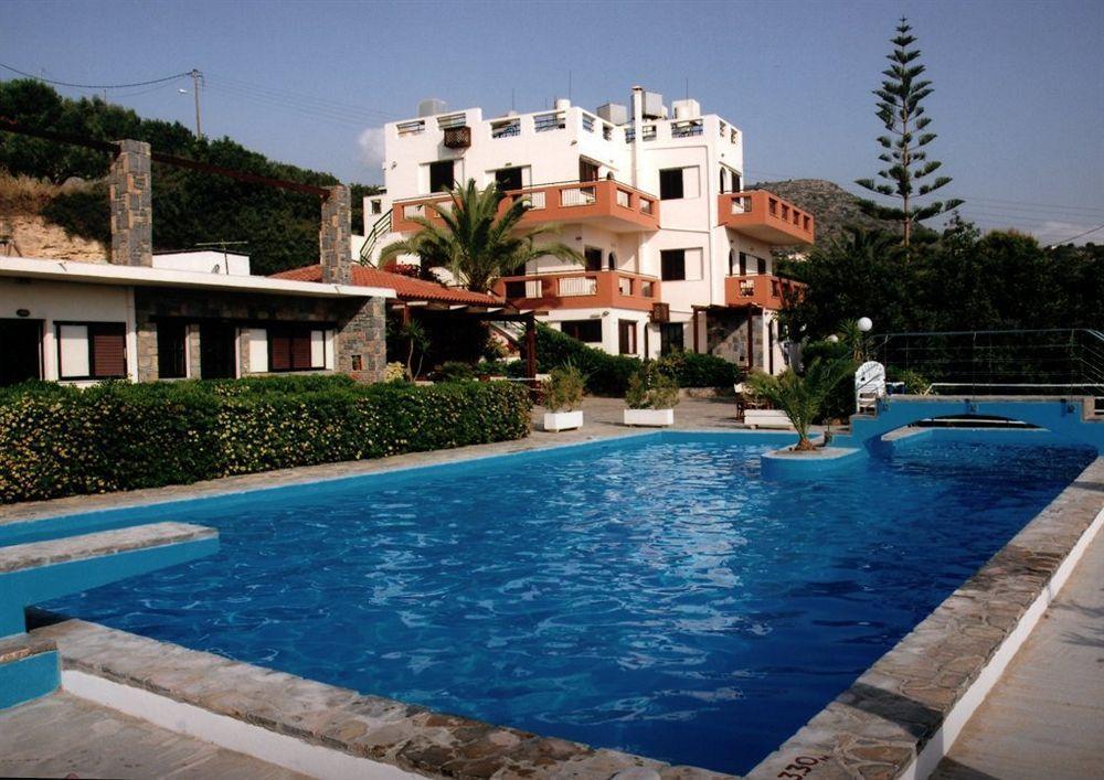 Golden Apartments Agios Nikolaos  Exterior photo